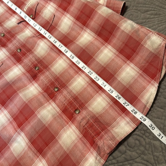 LUCKY BRAND Button Down Shirt. Size Large - Picture 10 of 10